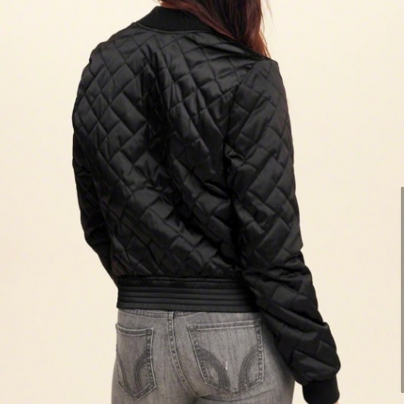 Hollister Quilted Bomber Jacket Small Black - Picture 4 of 7